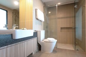 Patong Bay Residence