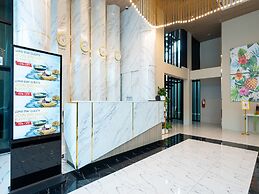 Patong Bay Residence