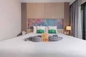 Patong Bay Residence