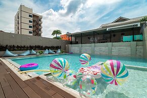 Patong Bay Residence