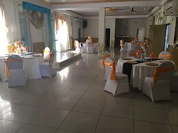 Millenium Manor Hotel