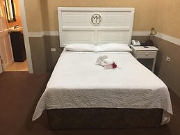 Millenium Manor Hotel