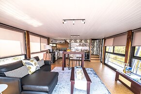 Namushasha River Villa