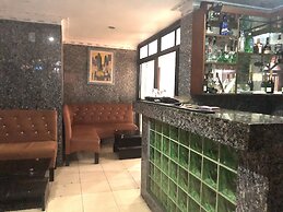 Sena Hotel And Resort