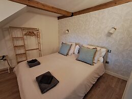 Le Petit Molière Chambres d'Hôtes