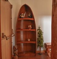 Sumas Mountain Lodge