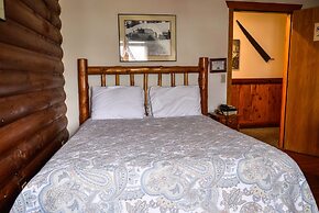 Sumas Mountain Lodge