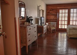 Sumas Mountain Lodge