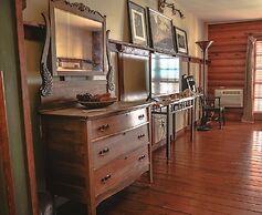 Sumas Mountain Lodge