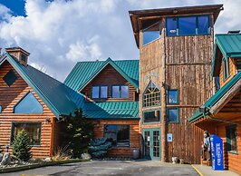 Sumas Mountain Lodge