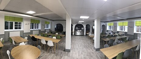 Bowden Court - Hostel