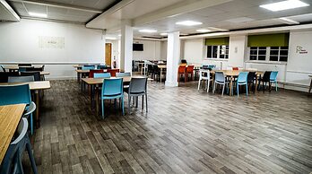 Bowden Court - Hostel