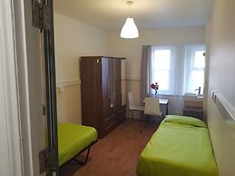 Halpin House - Hostel