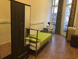 Halpin House - Hostel