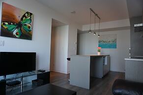 Aaira Suites at 1 York St