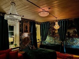 Villa Signedal Hostel