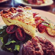 Applesauce Inn B&B