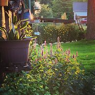 Applesauce Inn B&B