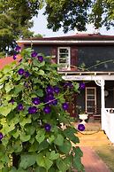 Applesauce Inn B&B