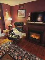 Applesauce Inn B&B