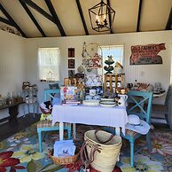 Applesauce Inn B&B