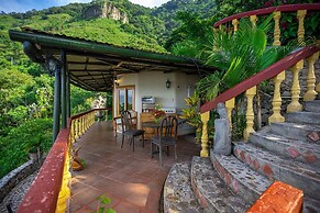 Jenna's River Bed & Breakfast