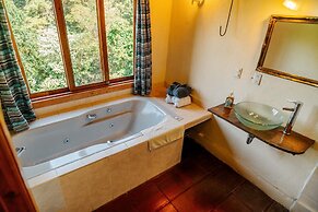 Jenna's River Bed & Breakfast