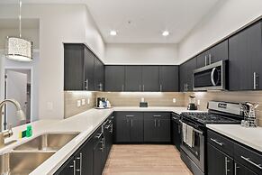 Bluebird Suites near Facebook HQ