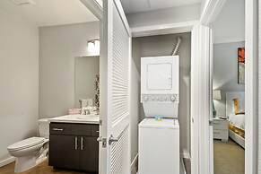 Bluebird Suites near Facebook HQ