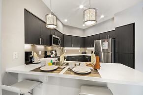 Bluebird Suites near Facebook HQ