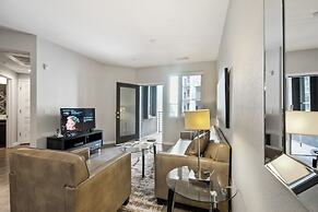 Bluebird Suites near Facebook HQ