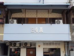 24A Home Stay Near Bukit Bintang