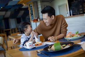 Cross Pattaya Oceanphere