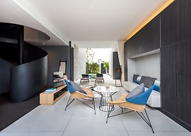 Cross Pattaya Oceanphere