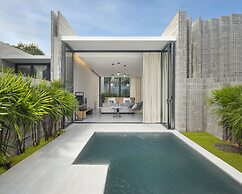 Cross Pattaya Oceanphere