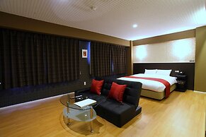 TOWN HOTEL Forty One