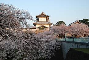 TOWN HOTEL Forty One