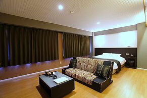 TOWN HOTEL Forty One