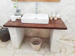 Rua Beach Resort Sumba