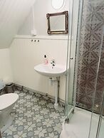 Nymans Bed & Breakfast