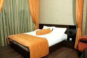 Hotel Roma Yerevan & Tours