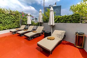 Roseland Sweet Hotel & Spa