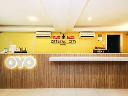 Super OYO 443 Crystal City Hotel