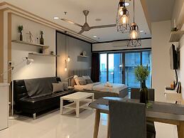 Mercu Summer Suites Freluxe Homestay