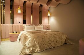HE&LE Design Hotel