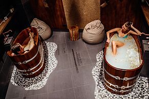 Wellton Riverside SPA Hotel