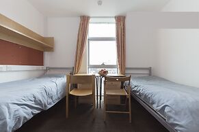 Davies Court - Hostel
