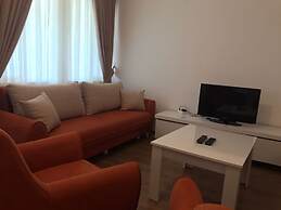 Infinity Denlis Villa