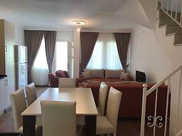 Infinity Denlis Villa