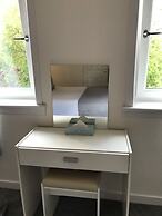 Chessels Court Apartment